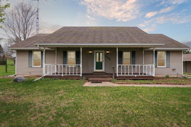 front view picture of 7996 Cain Road, Jackson, MI. 49201