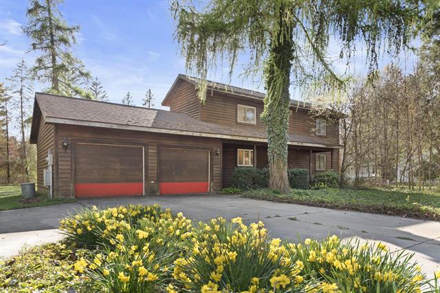 front view picture of 8720 Turner Road, Lakeside, MI. 49116