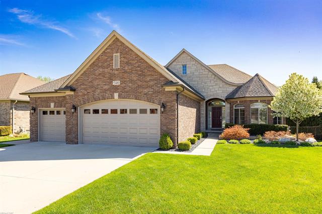 front view picture of 53480 Fitzgerald Drive, Macomb, MI. 48042