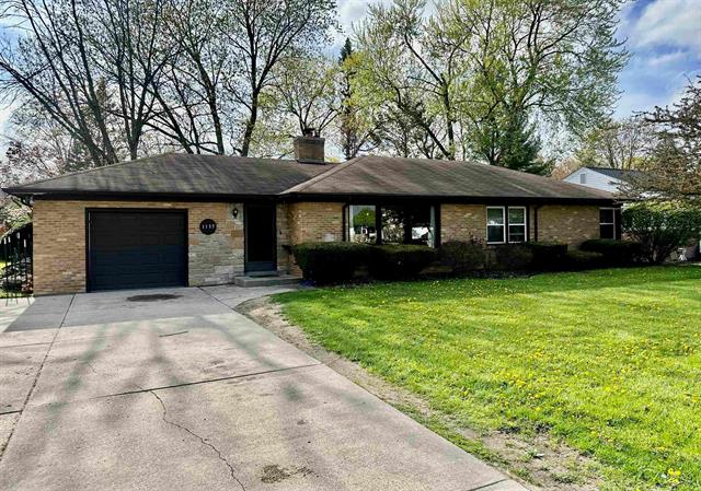 front view picture of 1135 Lathrup Avenue, Saginaw, MI. 48638