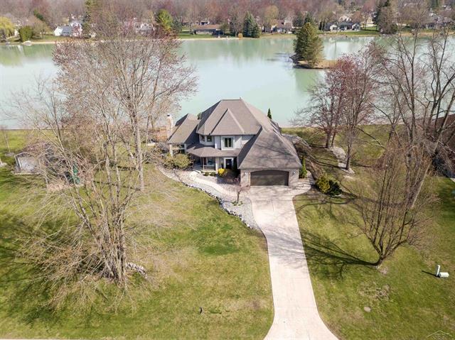 front view picture of 11244 S Lake Circle Drive, Saginaw, MI. 48609
