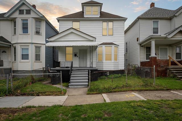 front view picture of 5421 Fischer Street, Detroit, MI. 48213