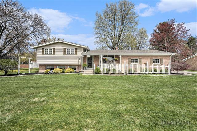 front view picture of 4291 Castle Drive Se, Grand Rapids, MI. 49546