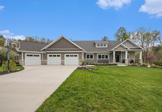 front view picture of 4638 Legend Trail, Saint Joseph, MI. 49085