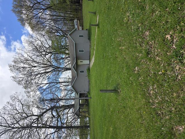 front view picture of 17769 Paradise Lake Road, Vandalia, MI. 49095