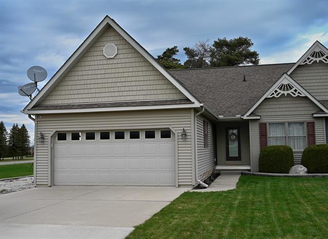 front view picture of 8158 N N Clare Ave Avenue, Harrison, MI. 48625