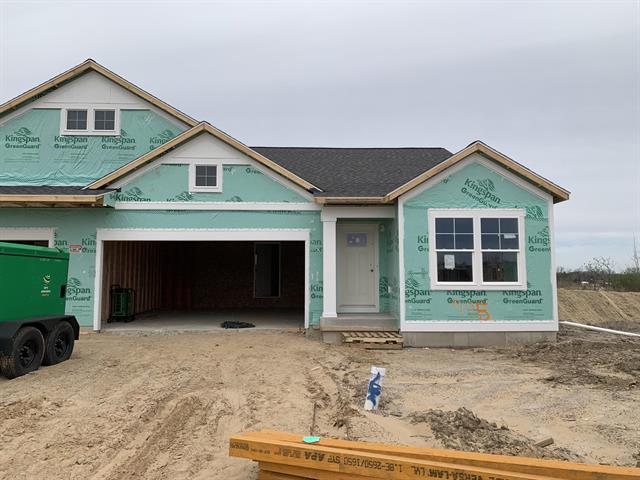 front view picture of 995 Scioto Drive Nw, Comstock Park, MI. 49321