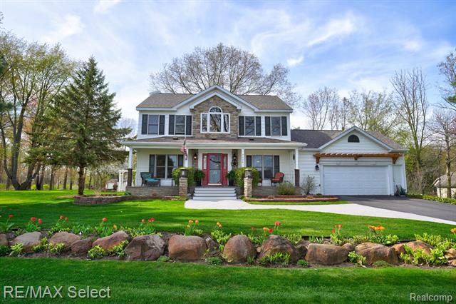 front view picture of 7404 Haviland Beach Drive, Linden, MI. 48451