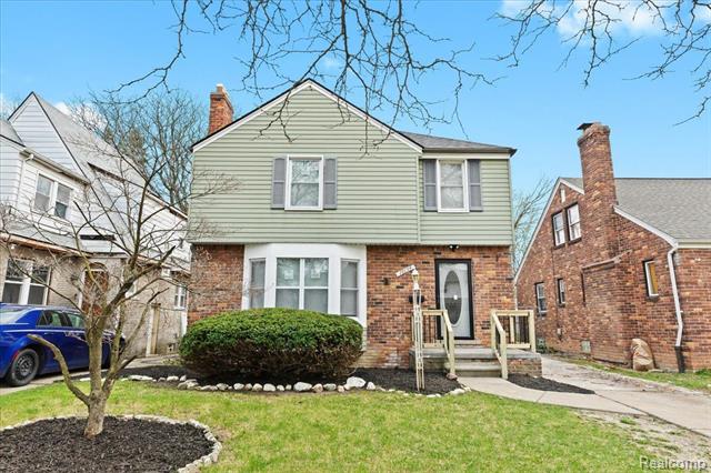 front view picture of 16054 Collingham Drive, Detroit, MI. 48205