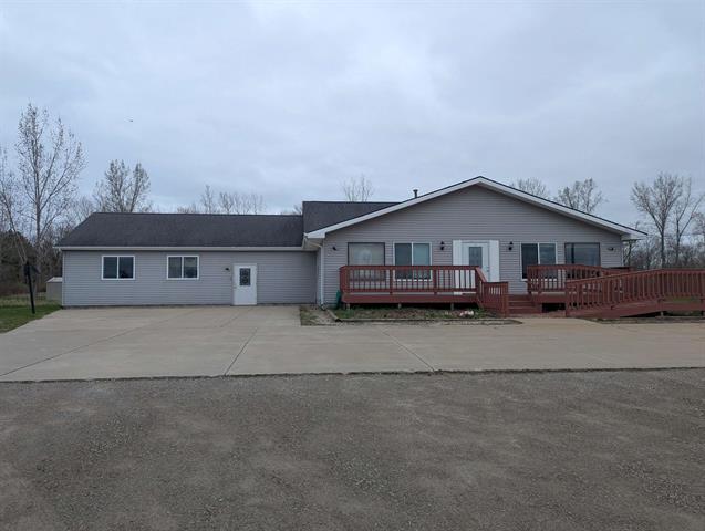 front view picture of 3344 E Huron, Au Gres, MI. 48703