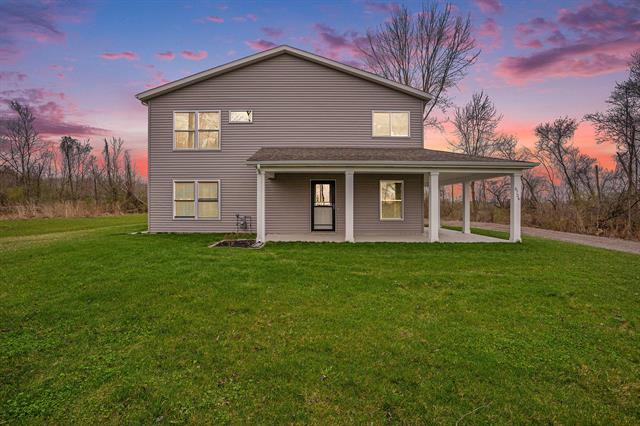 front view picture of 6724 122Nd Avenue, Fennville, MI. 49408