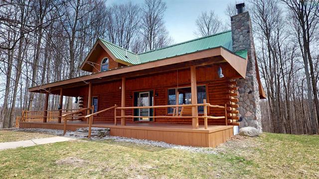 front view picture of 3827 Shumaker Road, Bellaire, MI. 49615