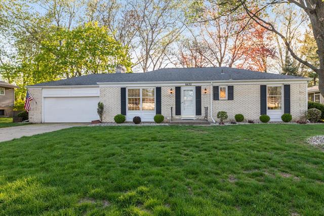 front view picture of 6632 Westshire Street, Portage, MI. 49024
