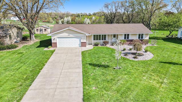 front view picture of 4743 Diamond Drive, Hamilton, MI. 49419