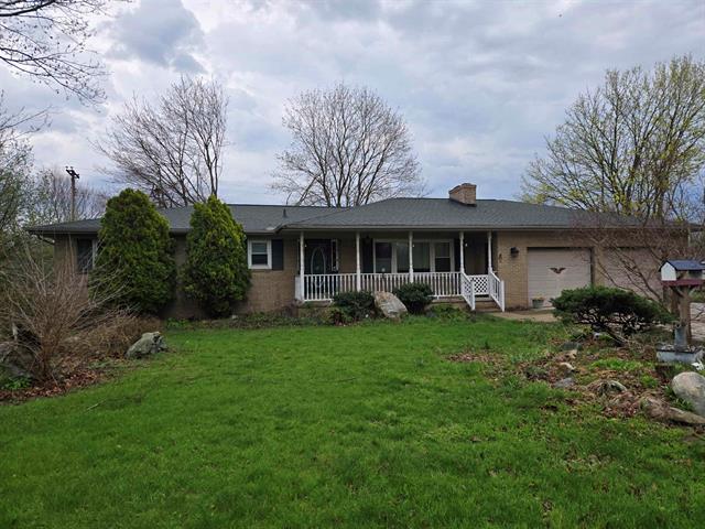 front view picture of 2142 Farnsworth Road, Lapeer, MI. 48446