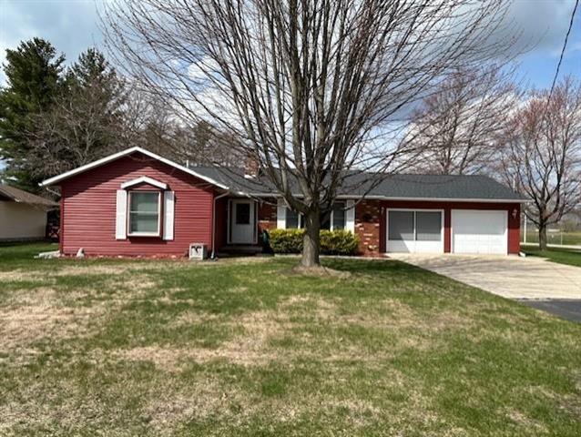 front view picture of 515 Huron Street, East Tawas, MI. 48730
