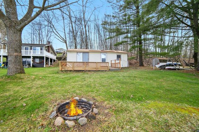 front view picture of 9176 Hillcrest Drive, Reed City, MI. 49677
