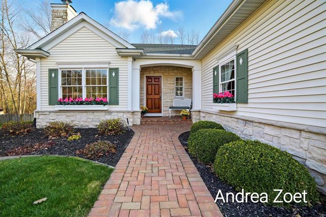 front view picture of 3639 Windshire Drive Se, Grand Rapids, MI. 49546