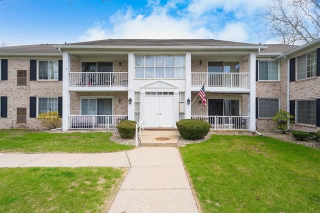front view picture of 38174 Ann Arbor Trail, Livonia, MI. 48150