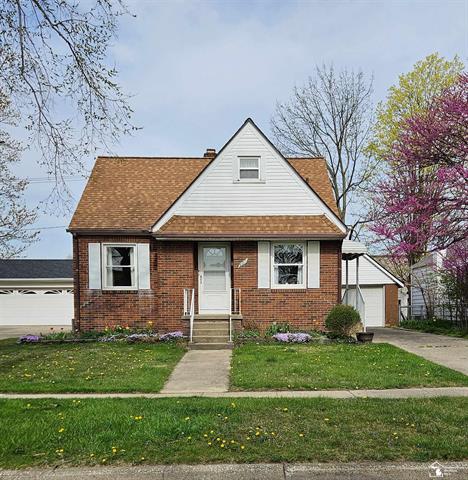 front view picture of 907 Bentley Drive, Monroe, MI. 48162
