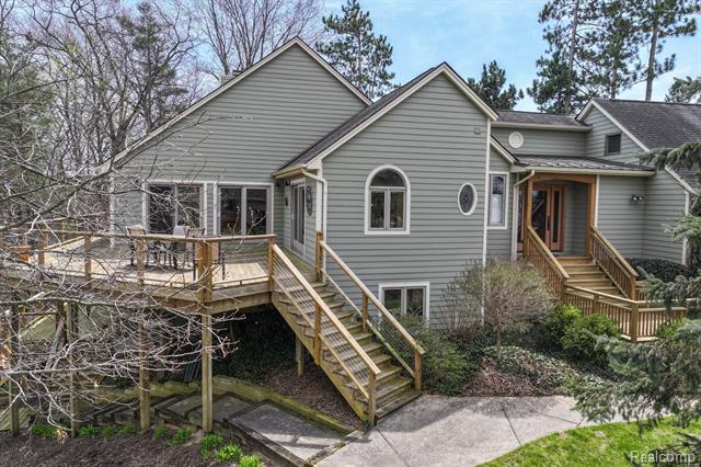 front view picture of 15355 Longfellow Drive, Byron, MI. 48418