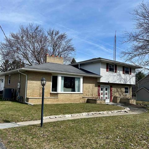 front view picture of 613 E Rolston, Birch Run, MI. 48415