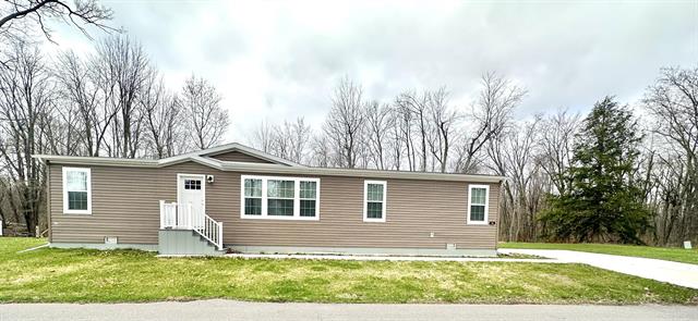 front view picture of 34 Dusk Avenue, Sparta, MI. 49345