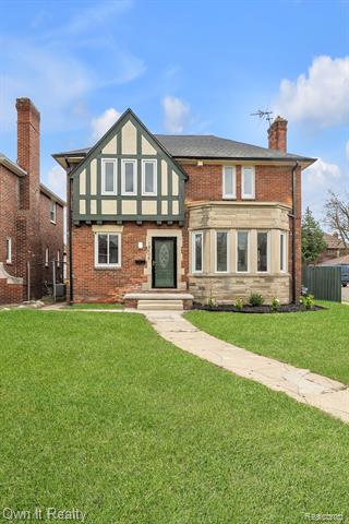 front view picture of 18404 Santa Barbara Drive, Detroit, MI. 48221