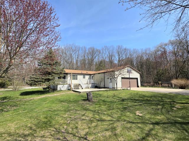 front view picture of 5766 W 92Nd Street, Fremont, MI. 49412