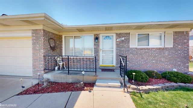 front view picture of 47461 Michele Court, New Baltimore, MI. 48047