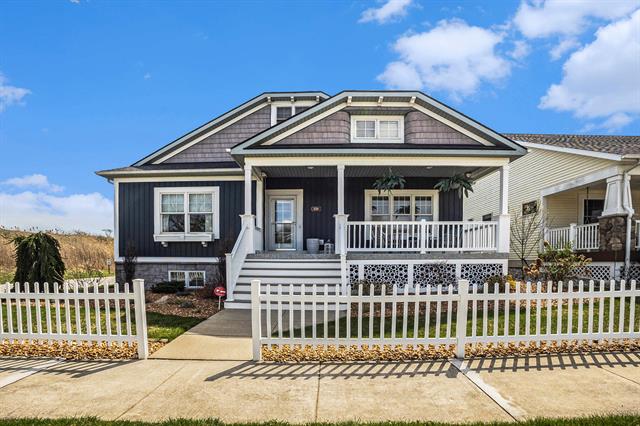 front view picture of 250 Liberty Street Nw, Sparta, MI. 49345
