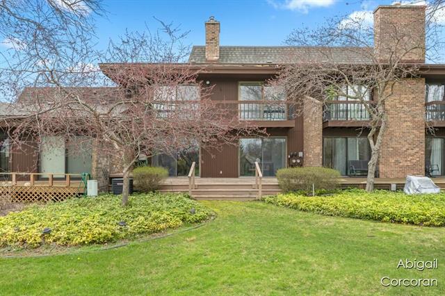 front view picture of 6060 Parview Drive Se, Grand Rapids, MI. 49546