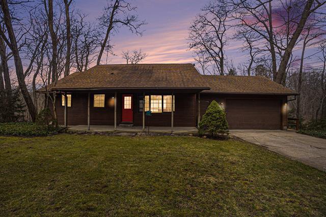 front view picture of 1421 N Buys Road, Muskegon, MI. 49445