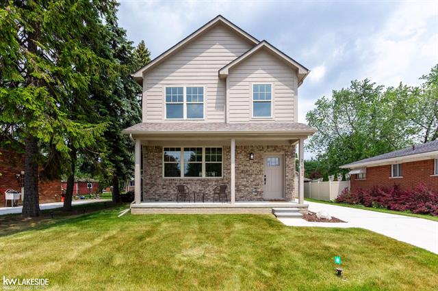 front view picture of 21611 Ardmore Park Drive, Saint Clair Shores, MI. 48081