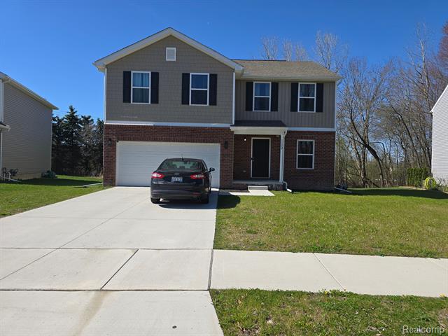 front view picture of 1172 Fieldstone Drive, Pontiac, MI. 48340