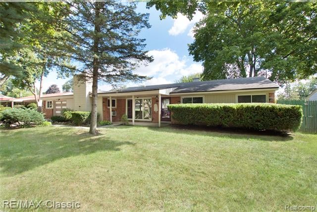front view picture of 4836 Sundew St, Commerce Township, MI. 48382