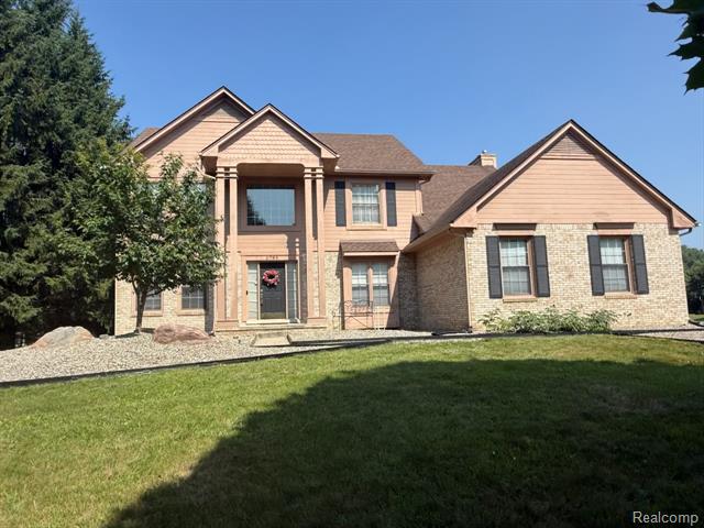 front view picture of 2789 Parkwick Ct, West Bloomfield, MI. 48324