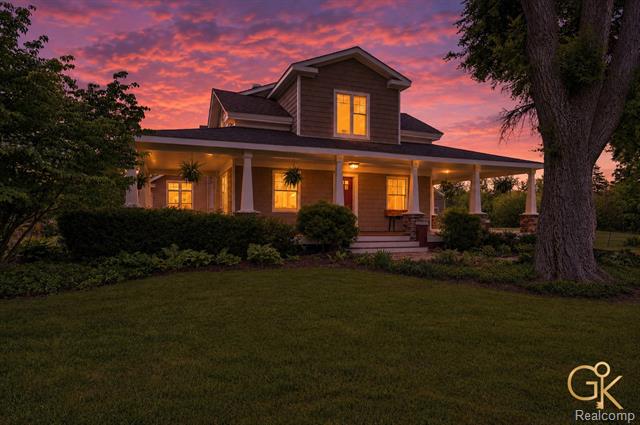 front view picture of 1293 Burns Rd, Milford, MI. 48381