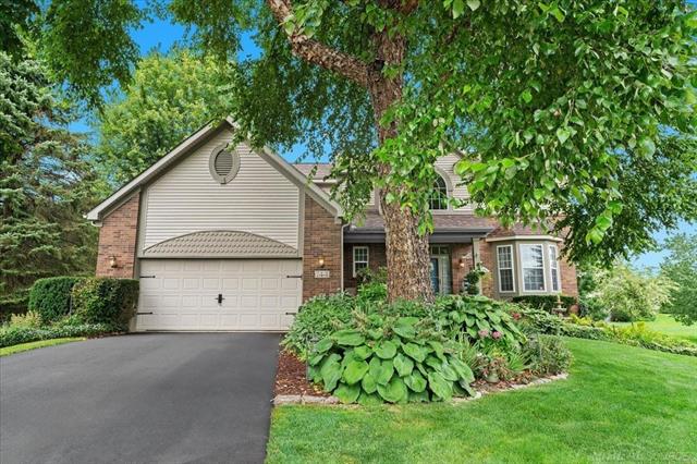 front view picture of 744 Hummerside Ct, Commerce Township, MI. 48382