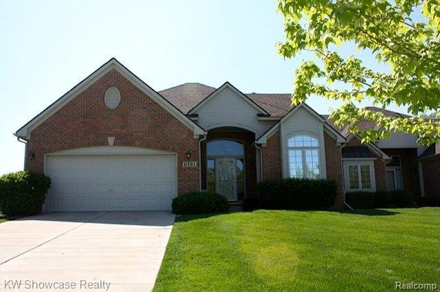front view picture of 6181 Warwick Dr, Commerce Township, MI. 48382