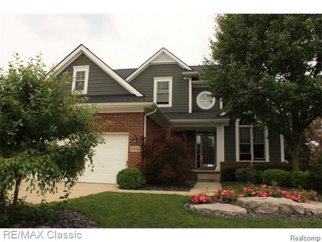 front view picture of 6096 Strawberry Cir, Commerce Township, MI. 48382