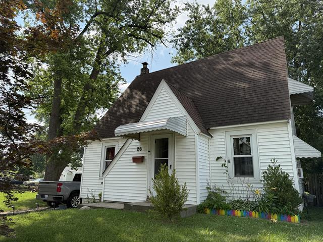 front view picture of 26 Edna Ave, Pontiac, MI. 48341