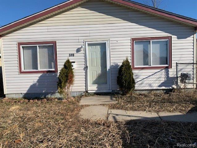 front view picture of 319 S Anderson Ave, Pontiac, MI. 48342