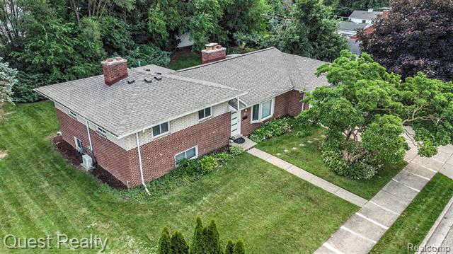 front view picture of 181 S Josephine Ave, Pontiac, MI. 48341