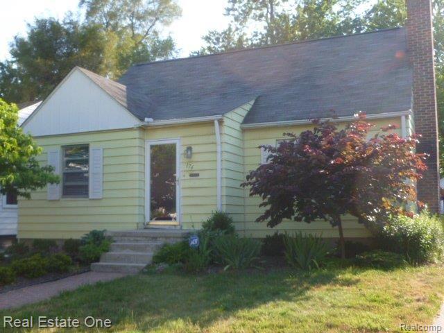 front view picture of 176 Chippewa Rd, Pontiac, MI. 48341