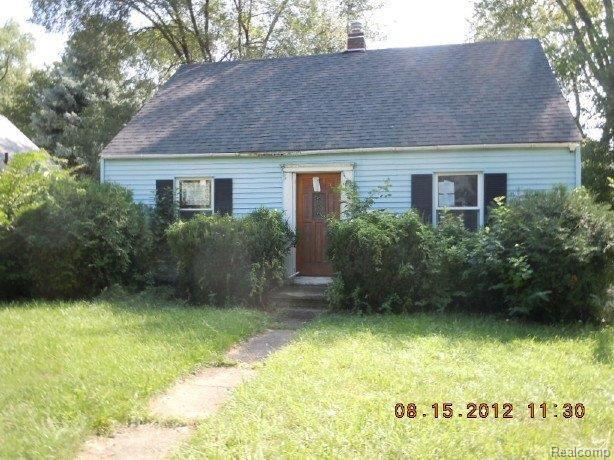 front view picture of 235 S Tilden St, Pontiac, MI. 48341