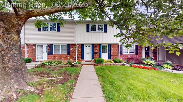 front view picture of 42341 Amboy Court, Northville, MI. 48167