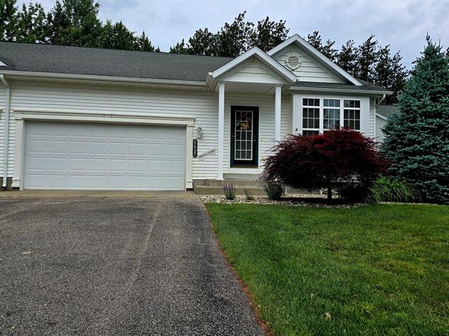 front view picture of 5637 N Turning Leaf Way, Fruitport, MI. 49415