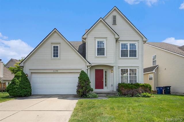 front view picture of 3244 Buckhorn Court, Ann Arbor, MI. 48105