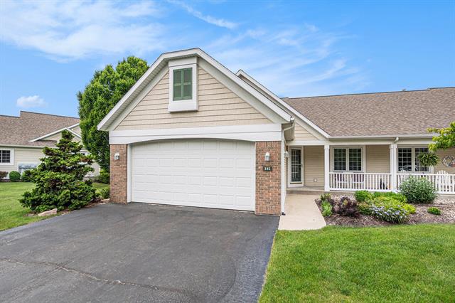 front view picture of 382 Timberlake E, Holland, MI. 49424